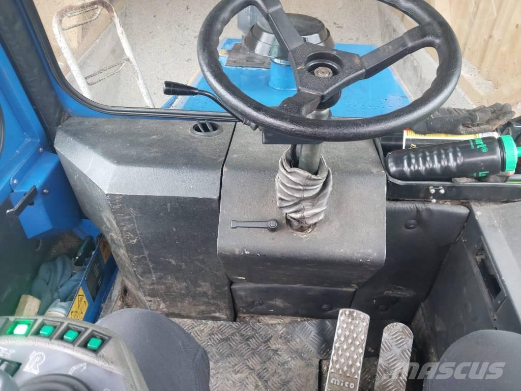 Rottne Solid F12-2 フォワーダー