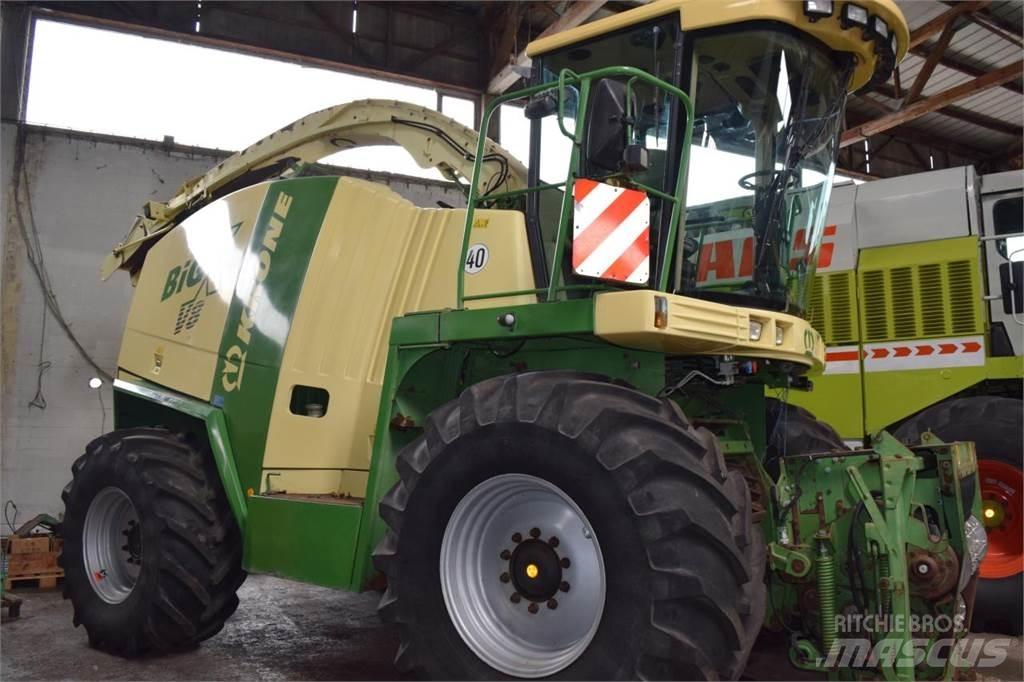 Krone Big X V8 自走式フォレージハーベスター