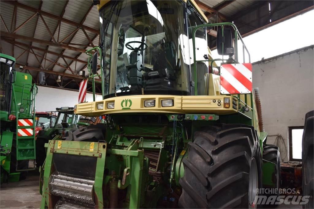 Krone Big X V8 自走式フォレージハーベスター