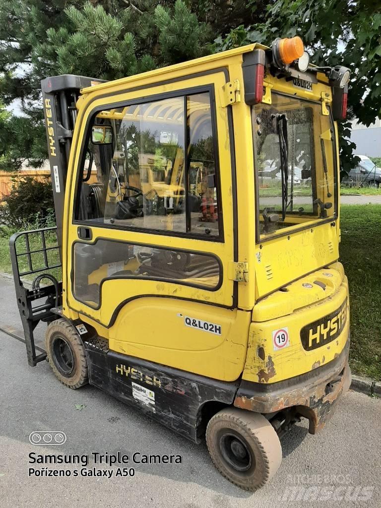 Hyster J2.5XN MWB バッテリーフォークリフト
