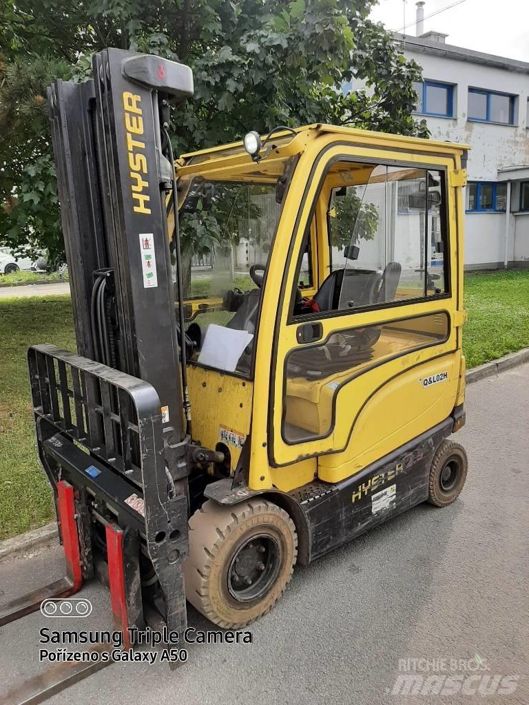 Hyster J2.5XN MWB バッテリーフォークリフト