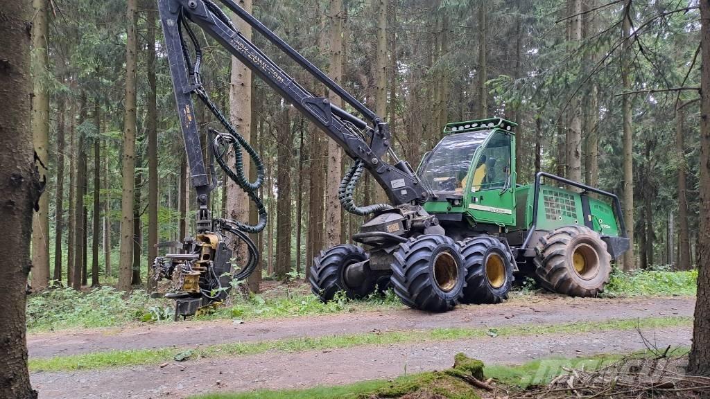 John Deere 1070 D ハーベスター