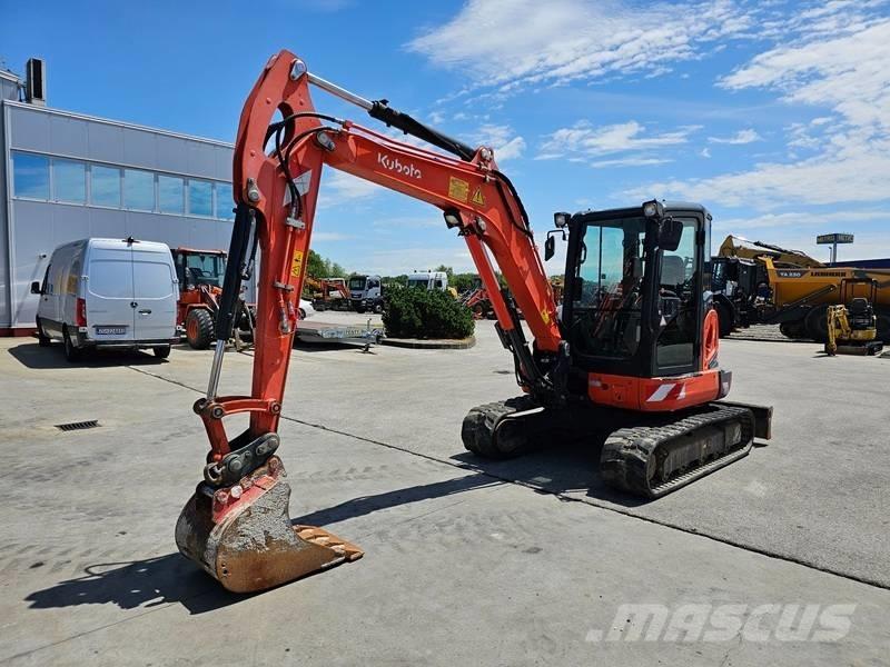 Kubota KX 057-4 ミニ油圧ショベル 7t以下（ミニユンボ・ミニディガー）