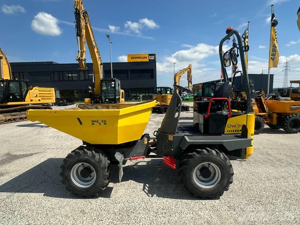 Wacker Neuson DW 30 サイト　ダンプ