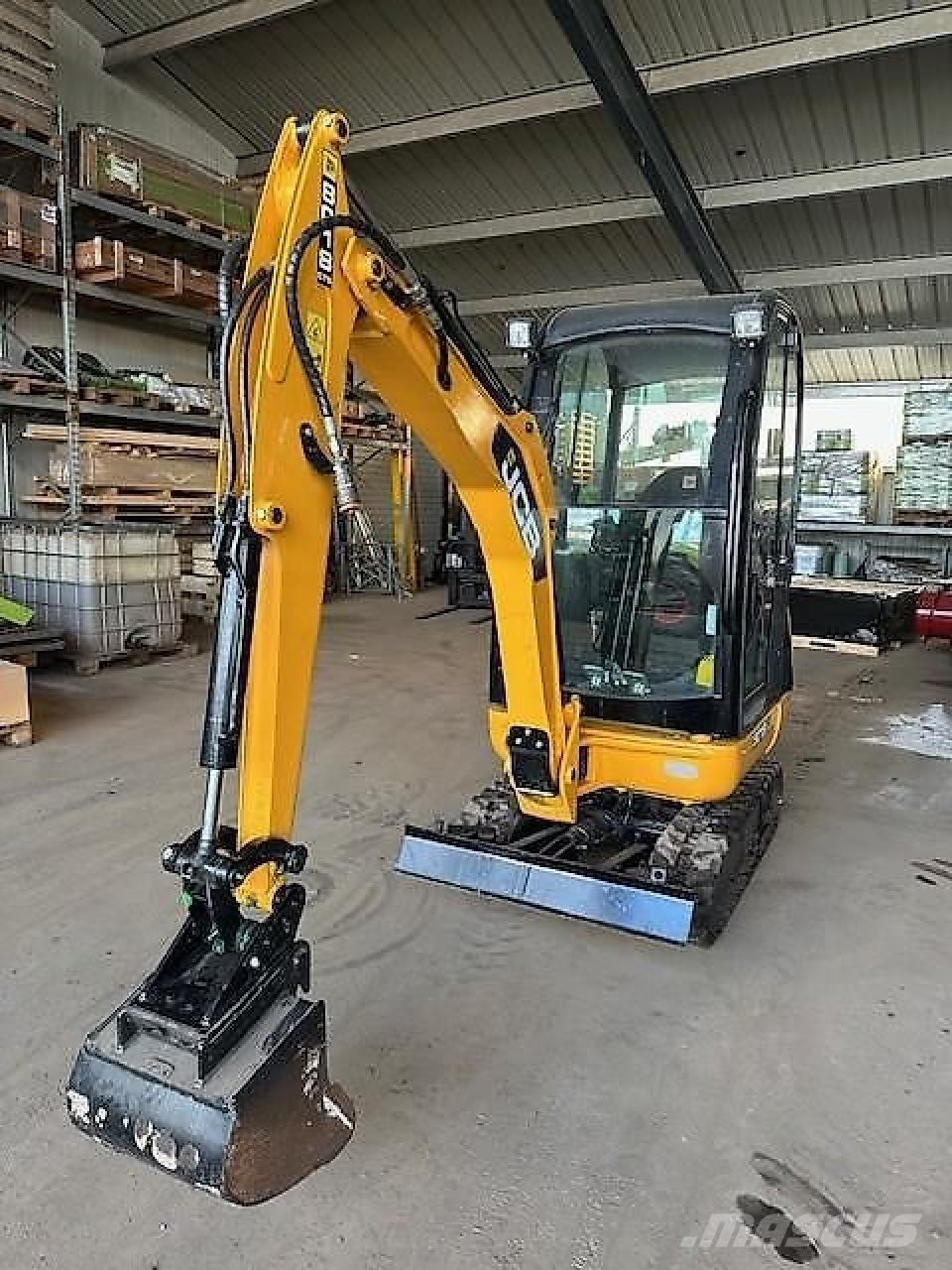 JCB 8018 CTS ミニ油圧ショベル 7t以下（ミニユンボ・ミニディガー）