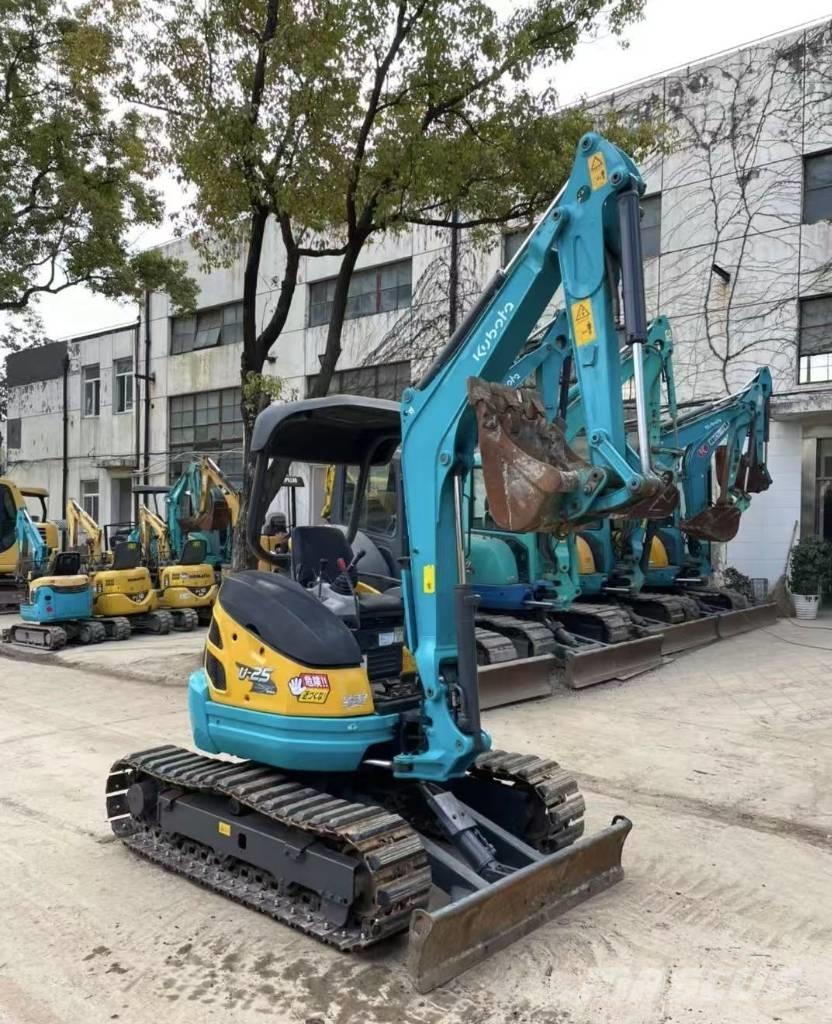 Kubota 25 ミニ油圧ショベル 7t以下（ミニユンボ・ミニディガー）