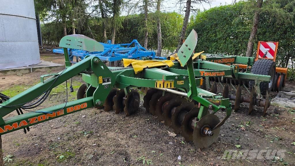 Amazone Taurus 3000 ディスクハロー
