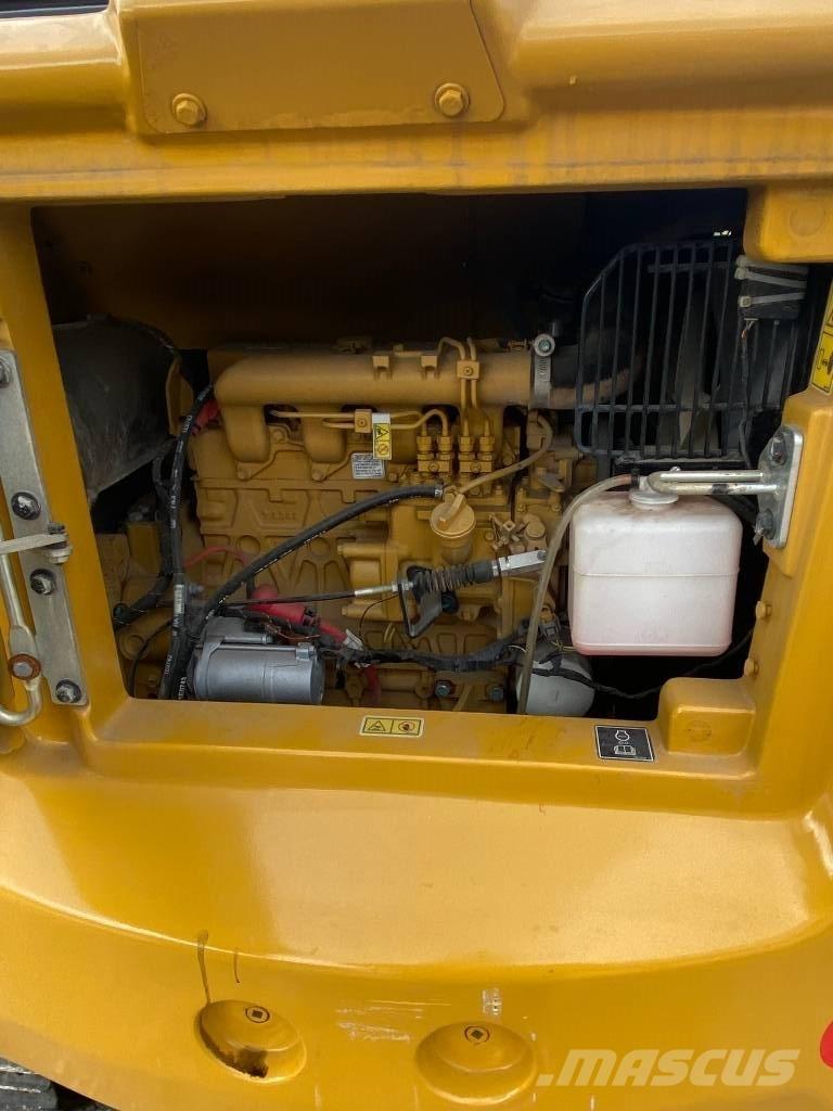 CAT 306 大型油圧ショベル12t以上（パワーショベル・ユンボ）