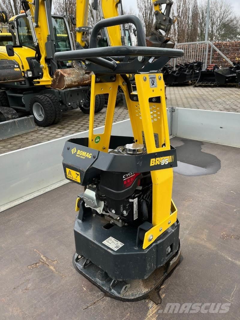 Bomag BR95 プレートコンパクター
