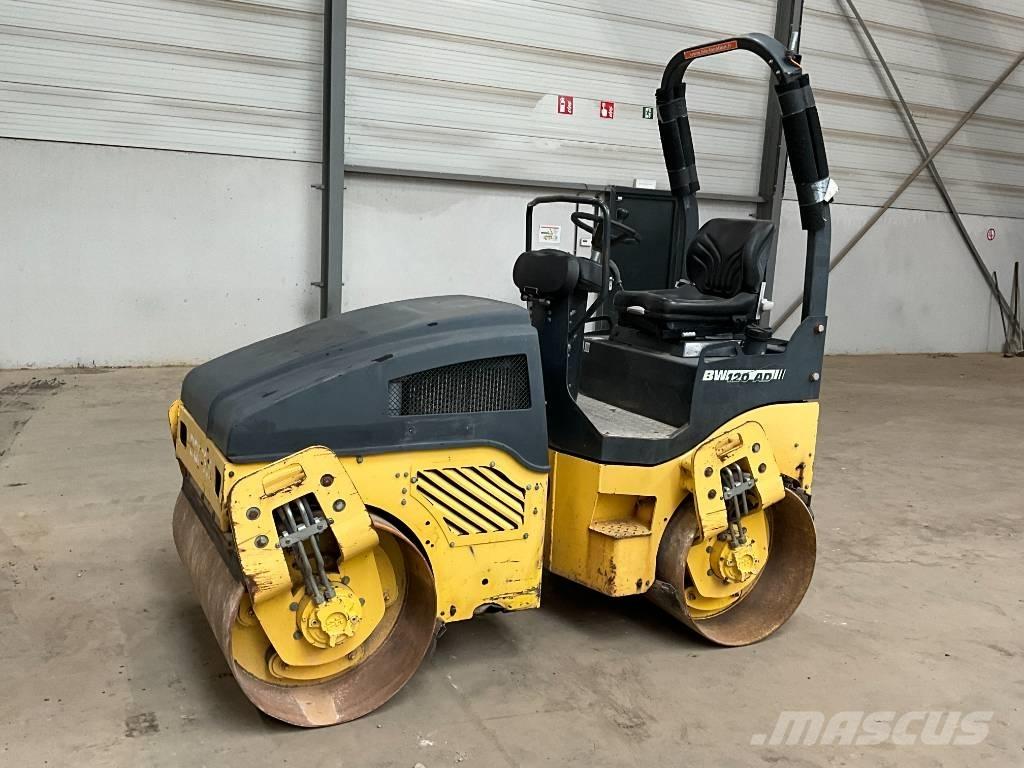 Bomag BW 120 AD-4 タンデムローラ