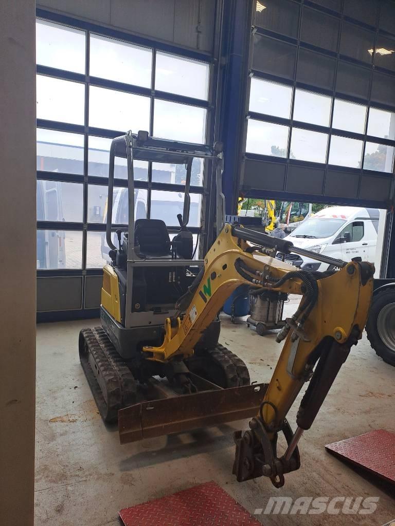 Wacker Neuson EZ17e 大型油圧ショベル12t以上（パワーショベル・ユンボ）
