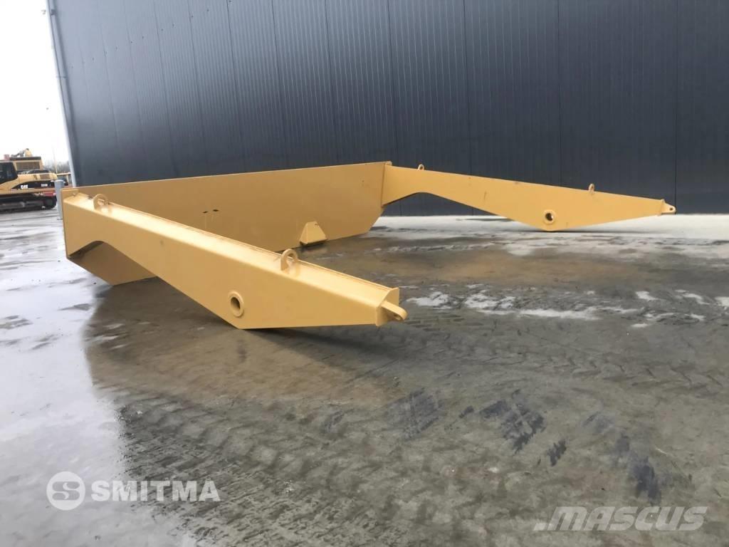 CAT 735- B1N テールゲート