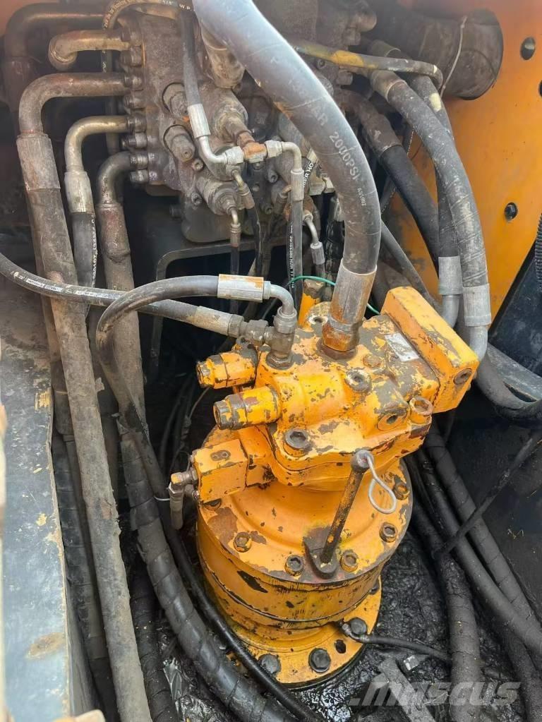Hyundai Robex 215-7 大型油圧ショベル12t以上（パワーショベル・ユンボ）