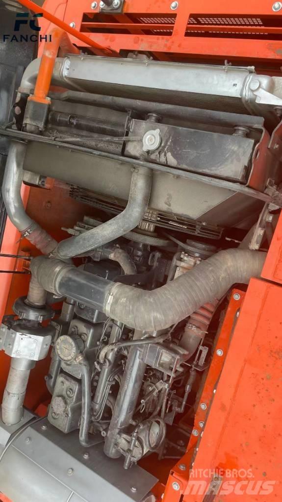 Doosan DX 300 LC 大型油圧ショベル12t以上（パワーショベル・ユンボ）