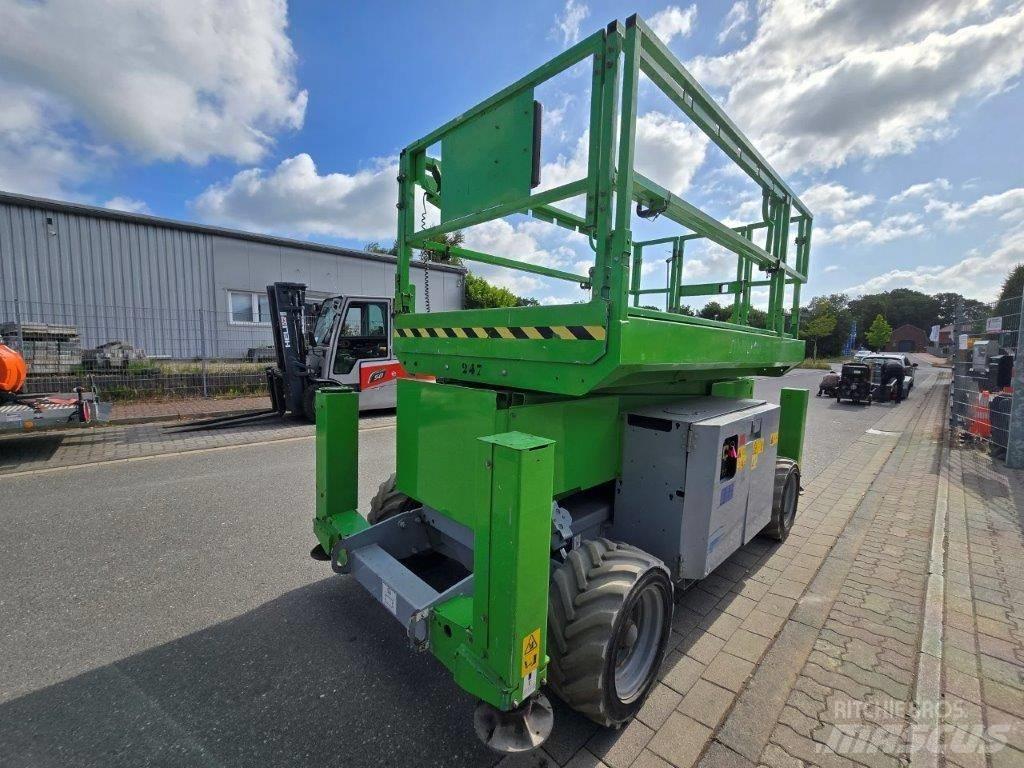 Genie GS 3369 DC シザースリフト