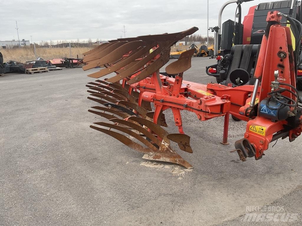 Kuhn Varimaster 122 リバーシブルプラウ