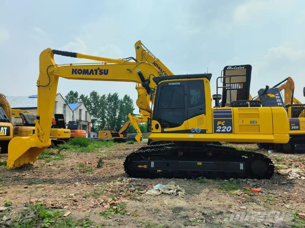 Komatsu PC 220-8 大型油圧ショベル12t以上（パワーショベル・ユンボ）