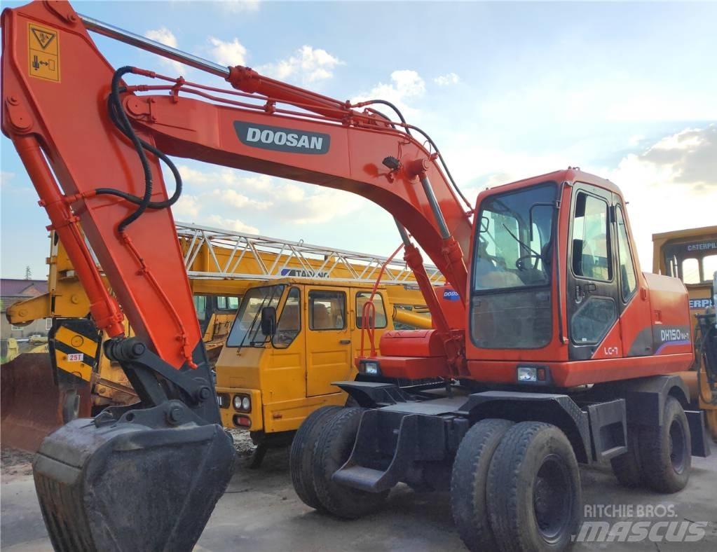 Doosan DH 150 W-7 ホイール式油圧ショベル（パワーショベル・ユンボ・バックホー）