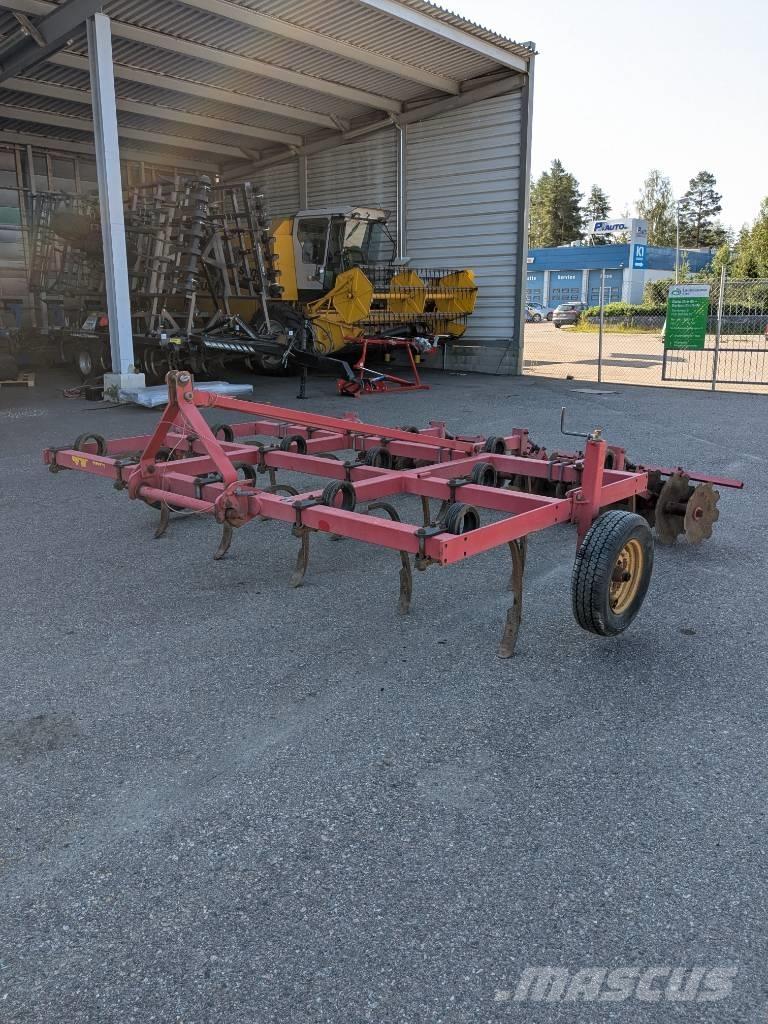 Väderstad SK13 カルチベーター