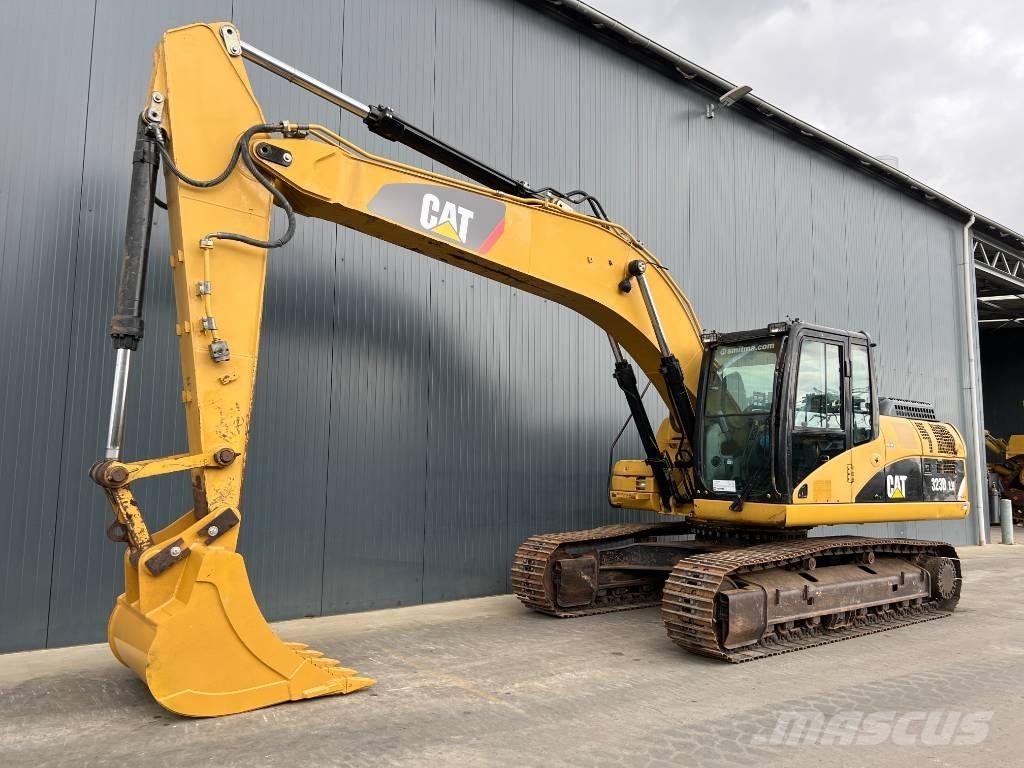 CAT 323D LN 大型油圧ショベル12t以上（パワーショベル・ユンボ）