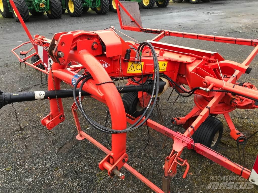 Kuhn GF 7601 MH テッダー・テッダーレーキ