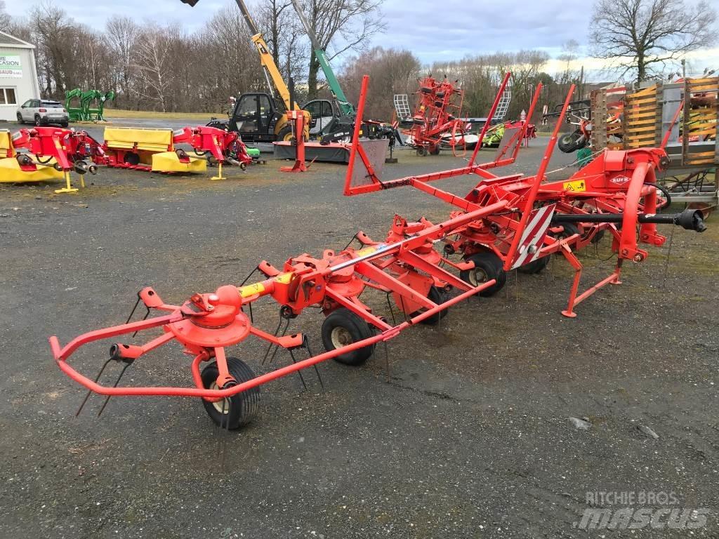 Kuhn GF 7601 MH テッダー・テッダーレーキ
