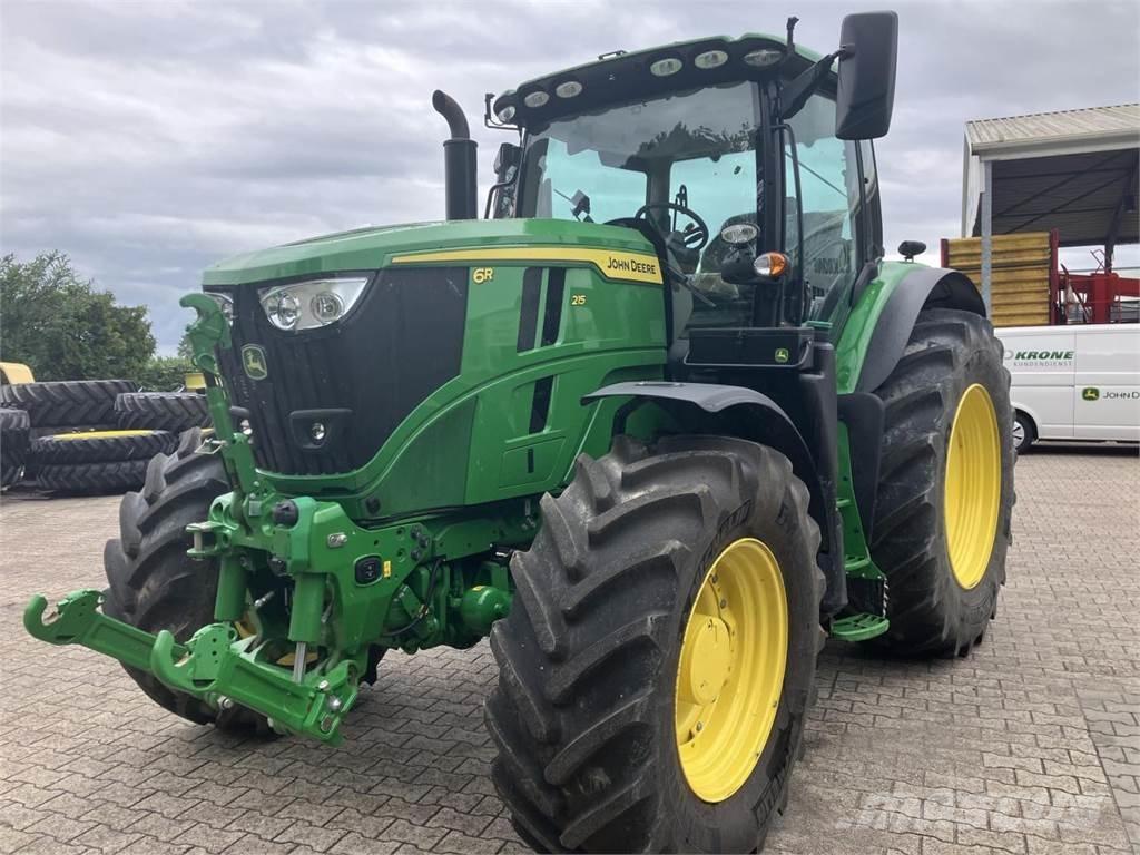 John Deere 6R 215 トラクター