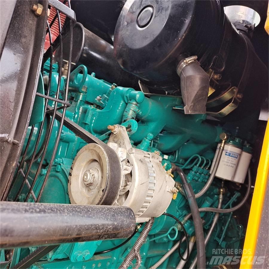 LiuGong 835 835 ホイールローダー・タイヤショベル