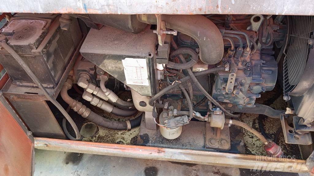 JLG 260 MRT シザースリフト