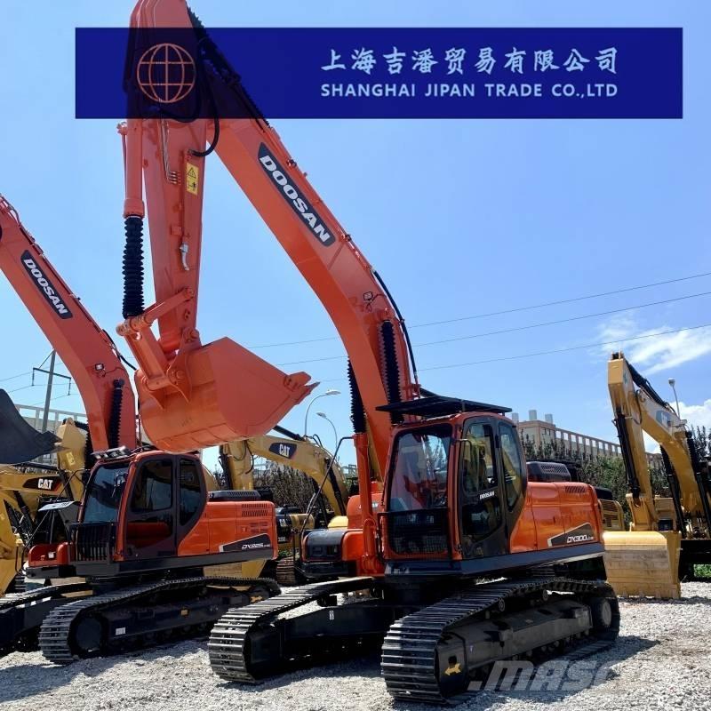 Doosan DX 300 大型油圧ショベル12t以上（パワーショベル・ユンボ）