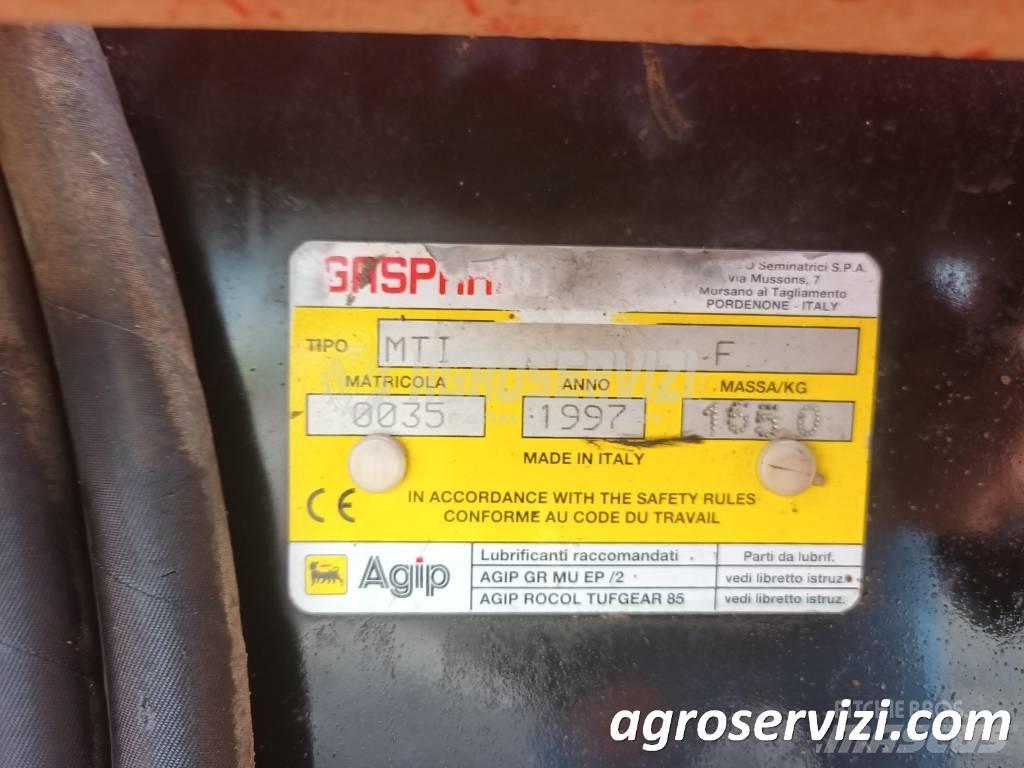 Gaspardo MTI 8 F 種蒔き機械