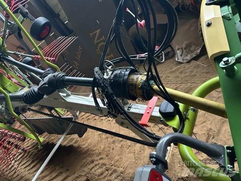 CLAAS Liner 2800 スワーサー・ウインドローア