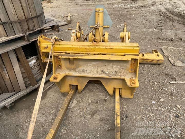 CAT 140 H Ripper その他部品