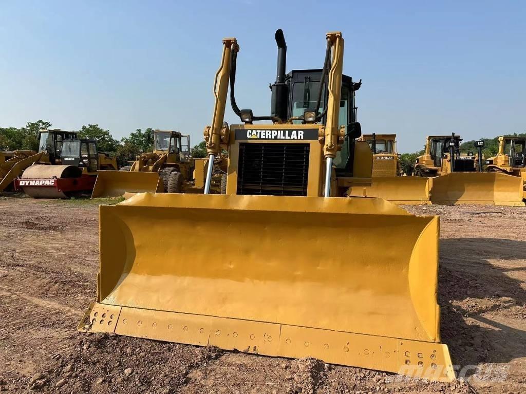 CAT D 6 G ブルドーザー