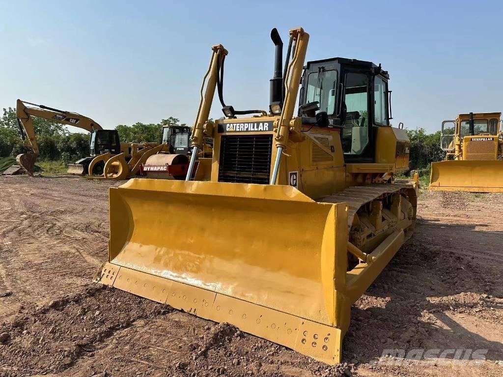 CAT D 6 G ブルドーザー
