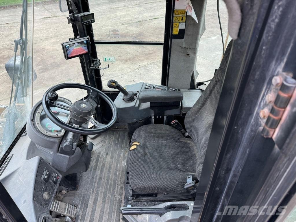 CAT 938 H ホイールローダー・タイヤショベル