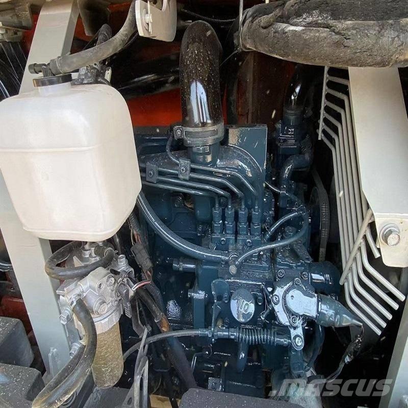 Kubota U 40-3 ミニ油圧ショベル 7t以下（ミニユンボ・ミニディガー）