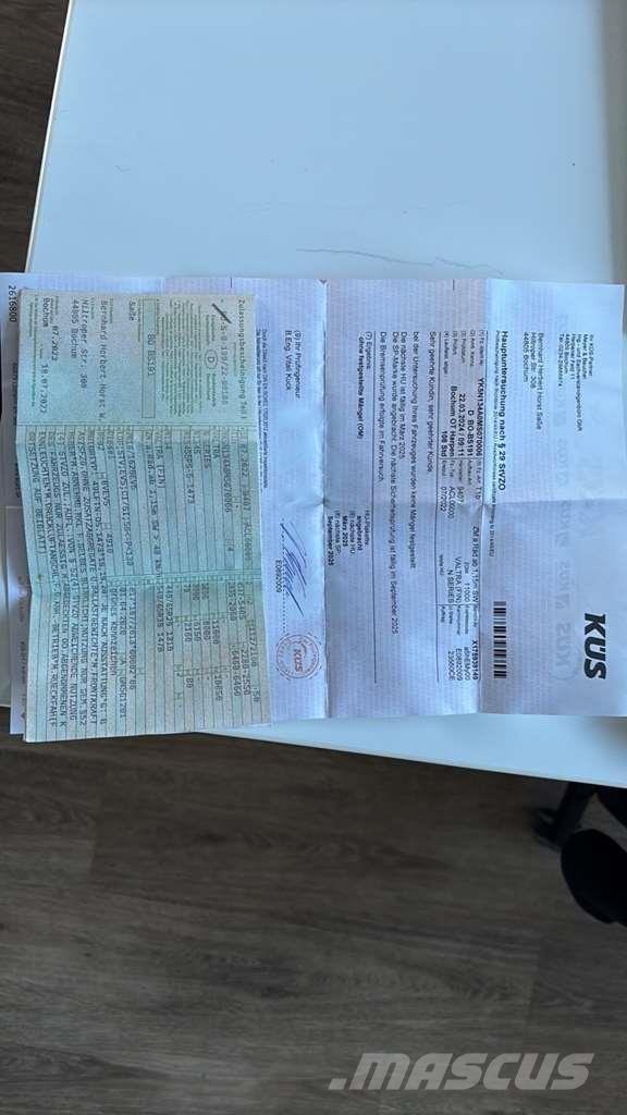 Valtra N134 0 トラクター