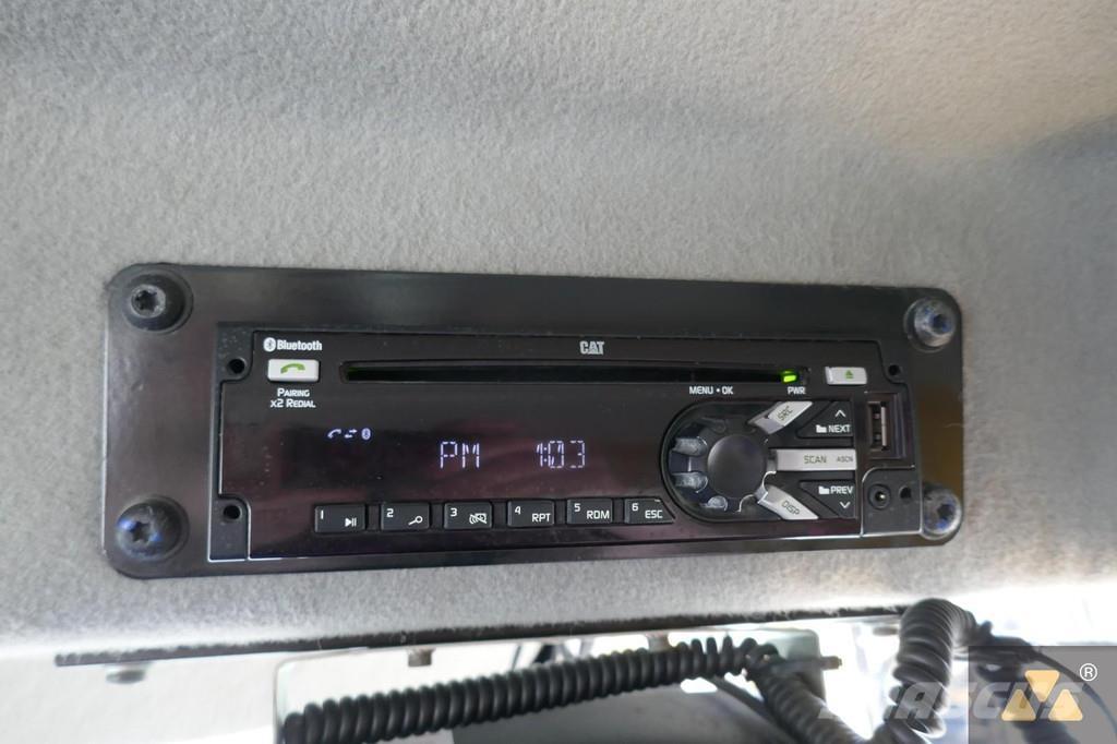 CAT 772G リジットフレーム式ダンプトラック