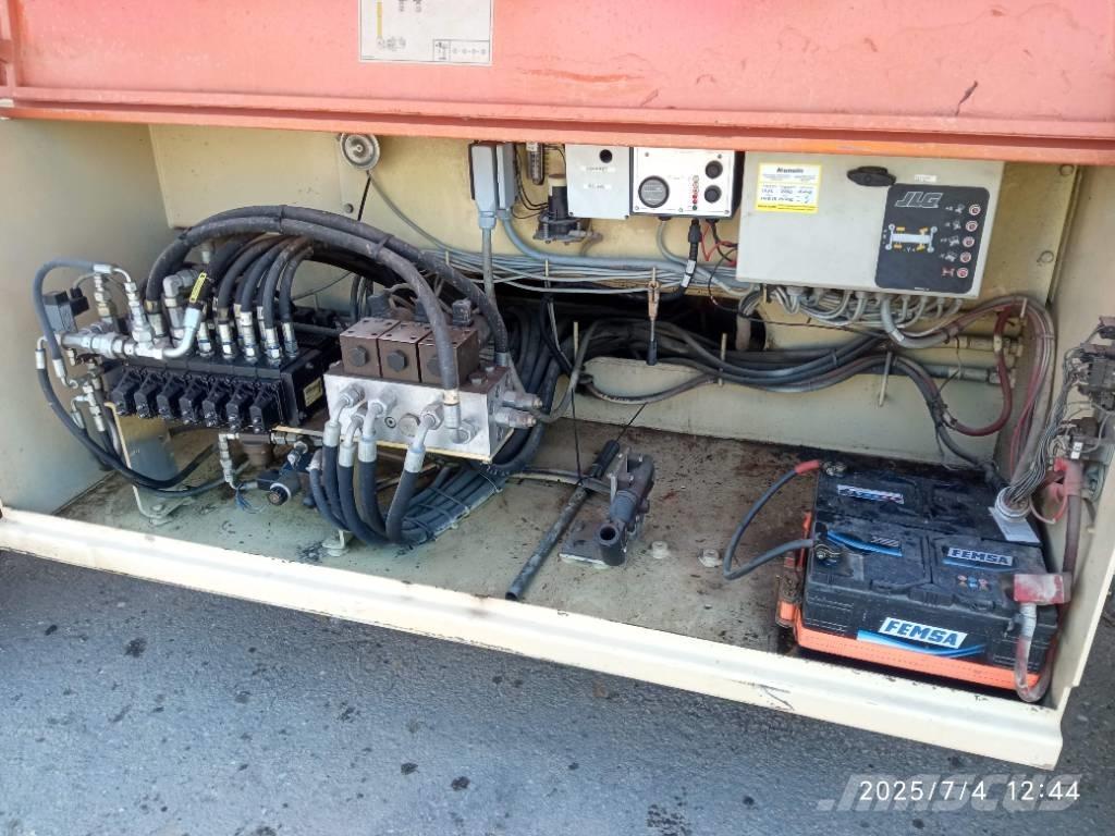 JLG 203-24 シザースリフト