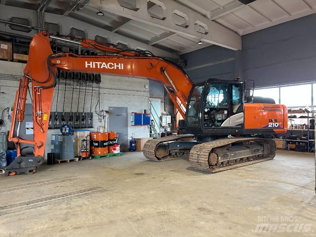 Hitachi ZX 210 LC-6 大型油圧ショベル12t以上（パワーショベル・ユンボ）