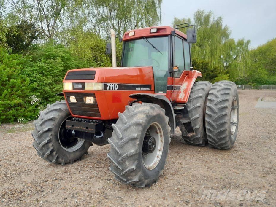 Case IH Magnum 7110 トラクター