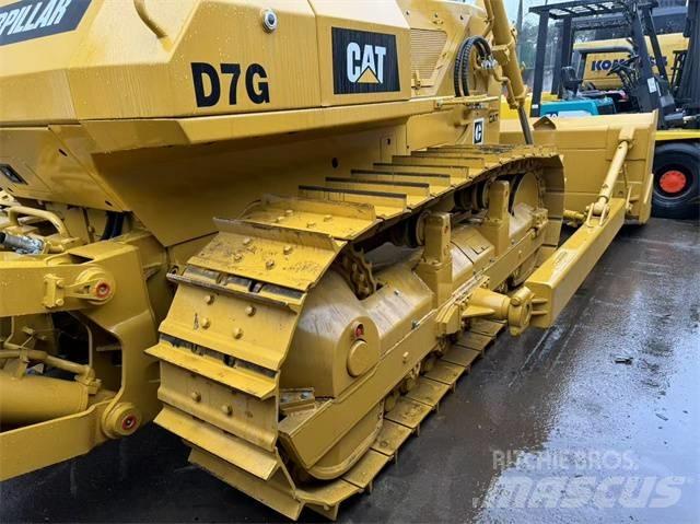 CAT D 7 G ブルドーザー