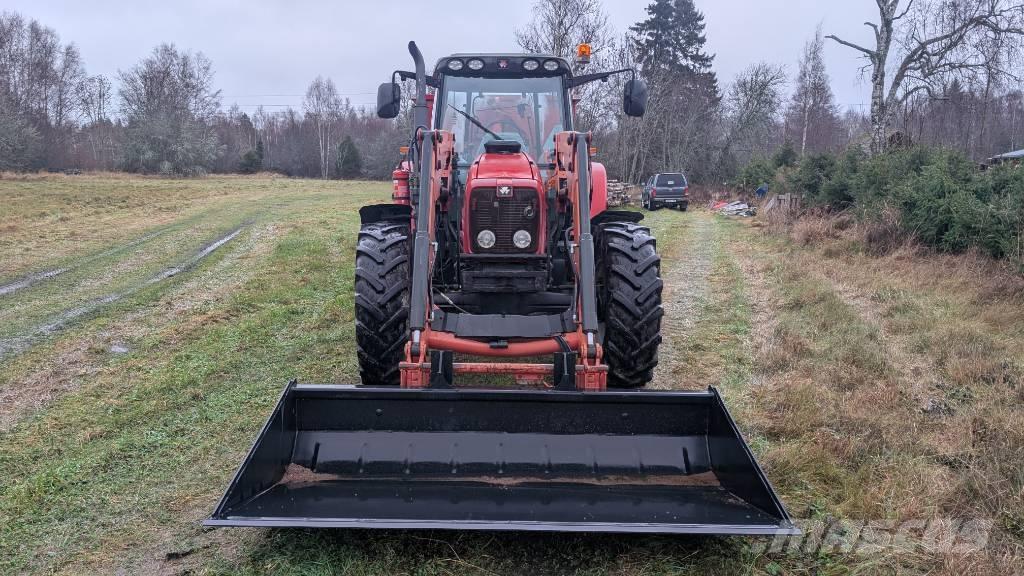 Massey Ferguson 5465 トラクター
