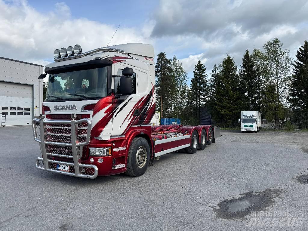 Scania R 520 キャブ付きシャーシ