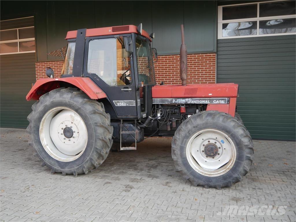 Case IH 956 XL トラクター