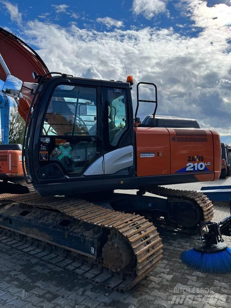 Hitachi ZX 210 LC-6 大型油圧ショベル12t以上（パワーショベル・ユンボ）