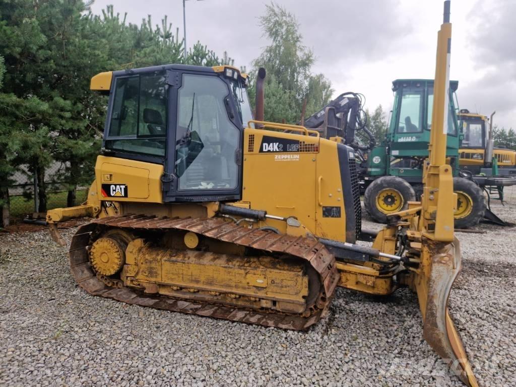 CAT D 4 K 2 LGP ブルドーザー