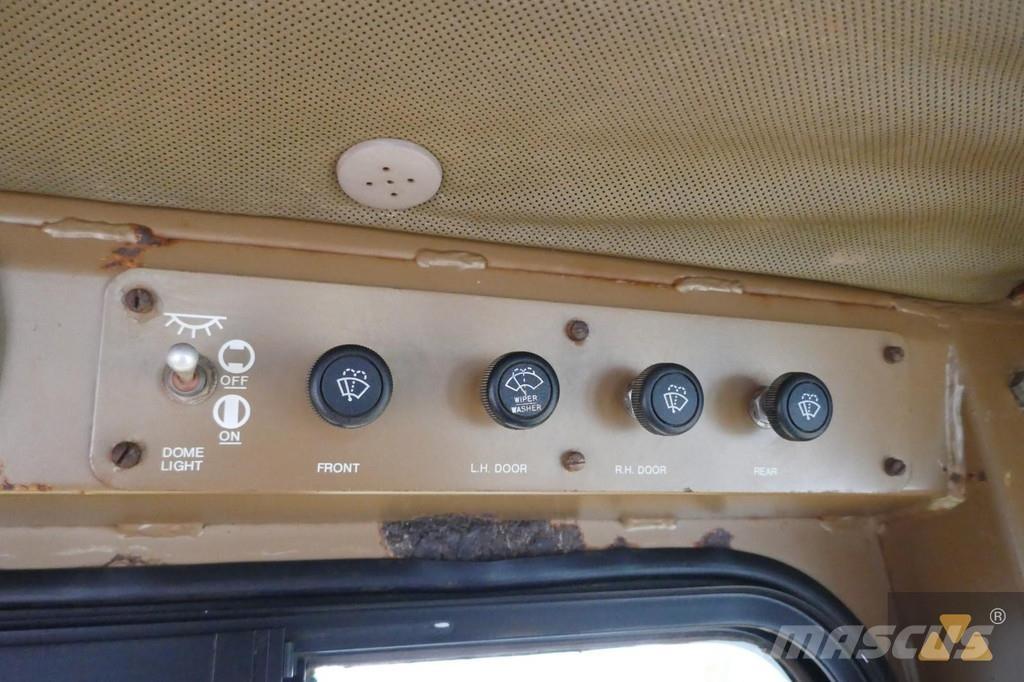 CAT D8N ブルドーザー