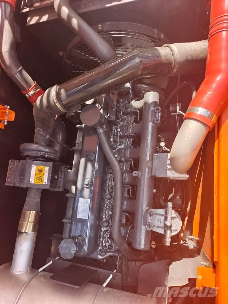 Doosan DX225 LC-9C 大型油圧ショベル12t以上（パワーショベル・ユンボ）